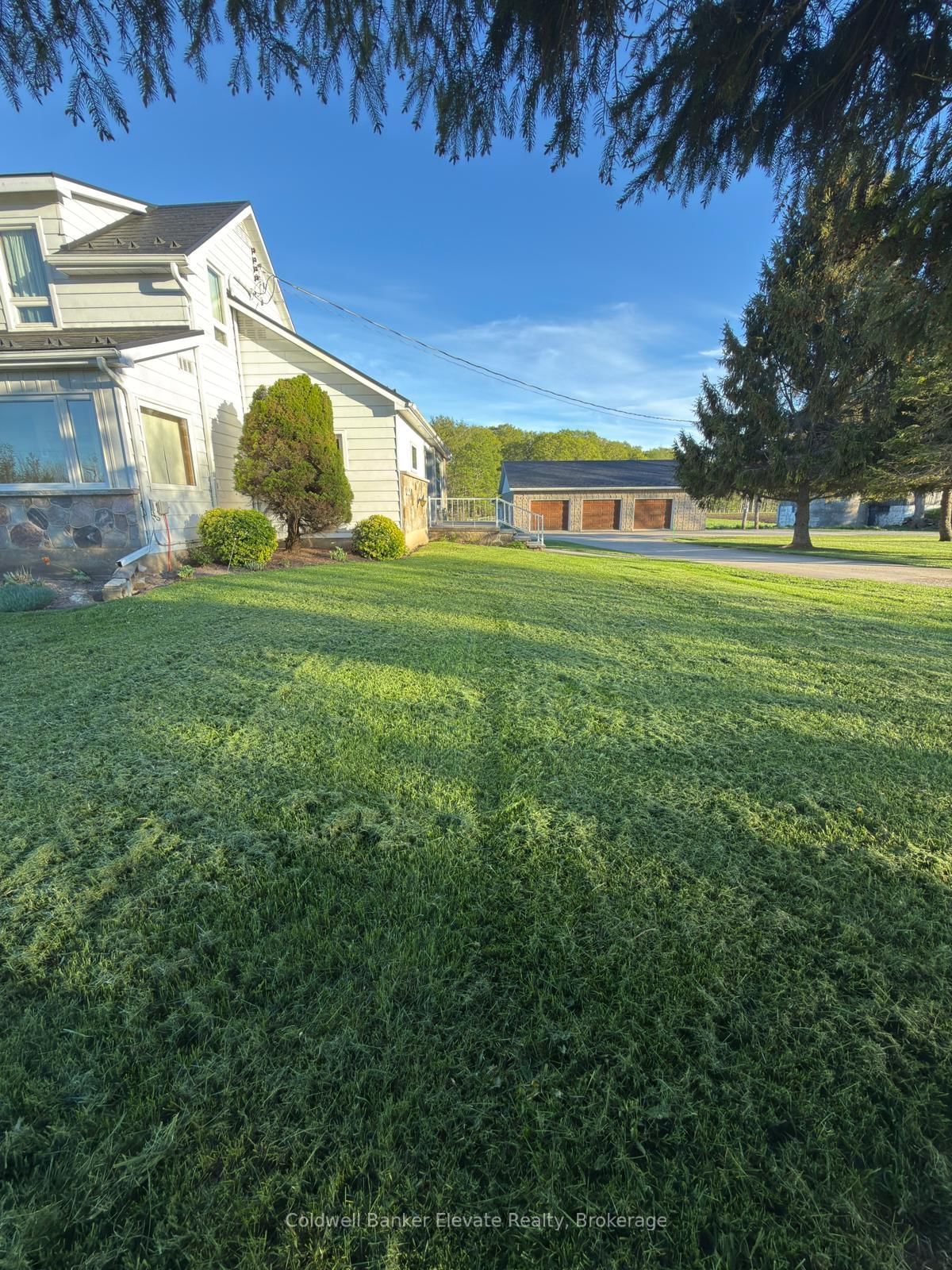 441408 Concession 21