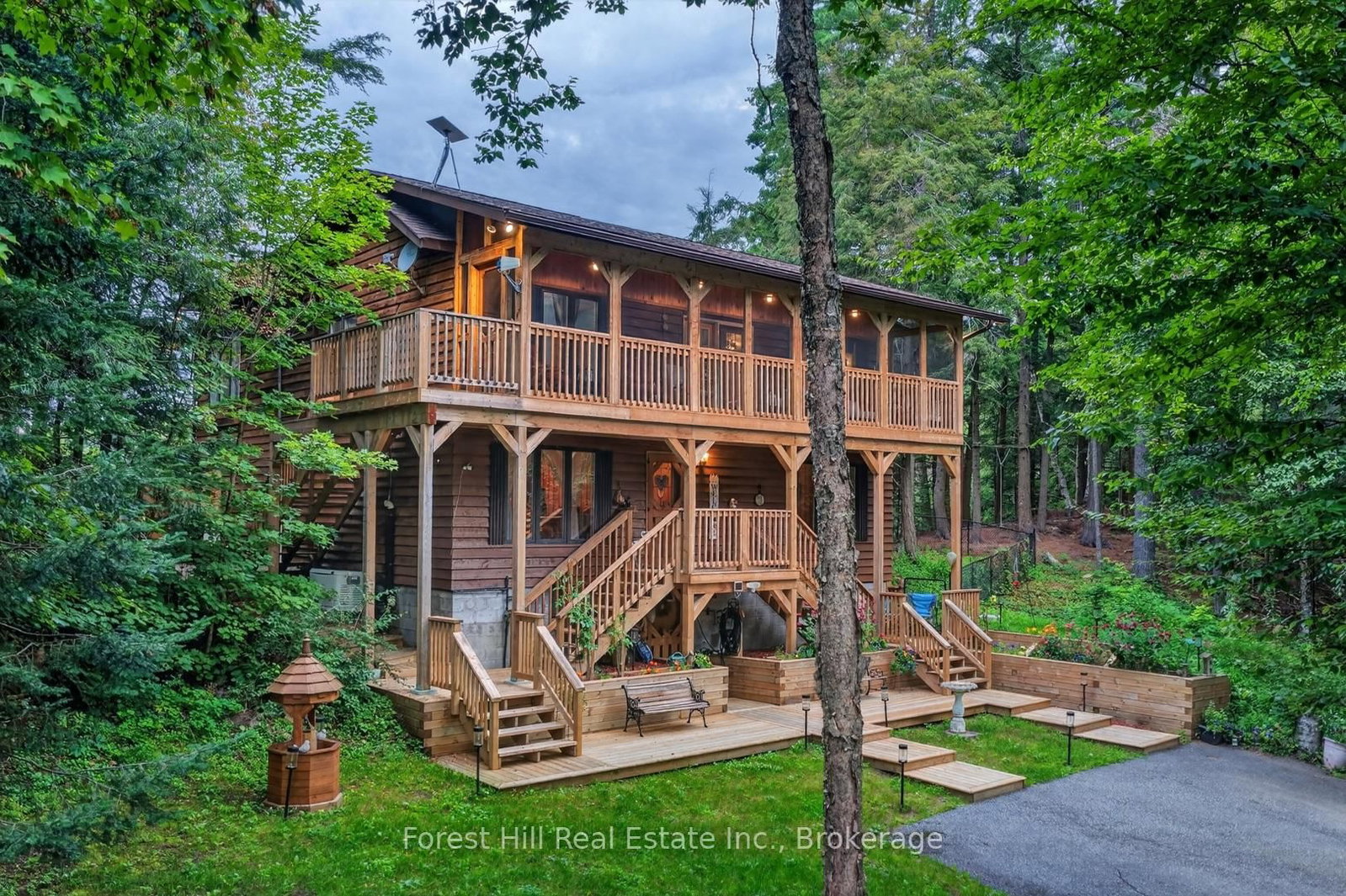 3611 Livingstone Lake Road • Algonquin Highlands, ON photo 1