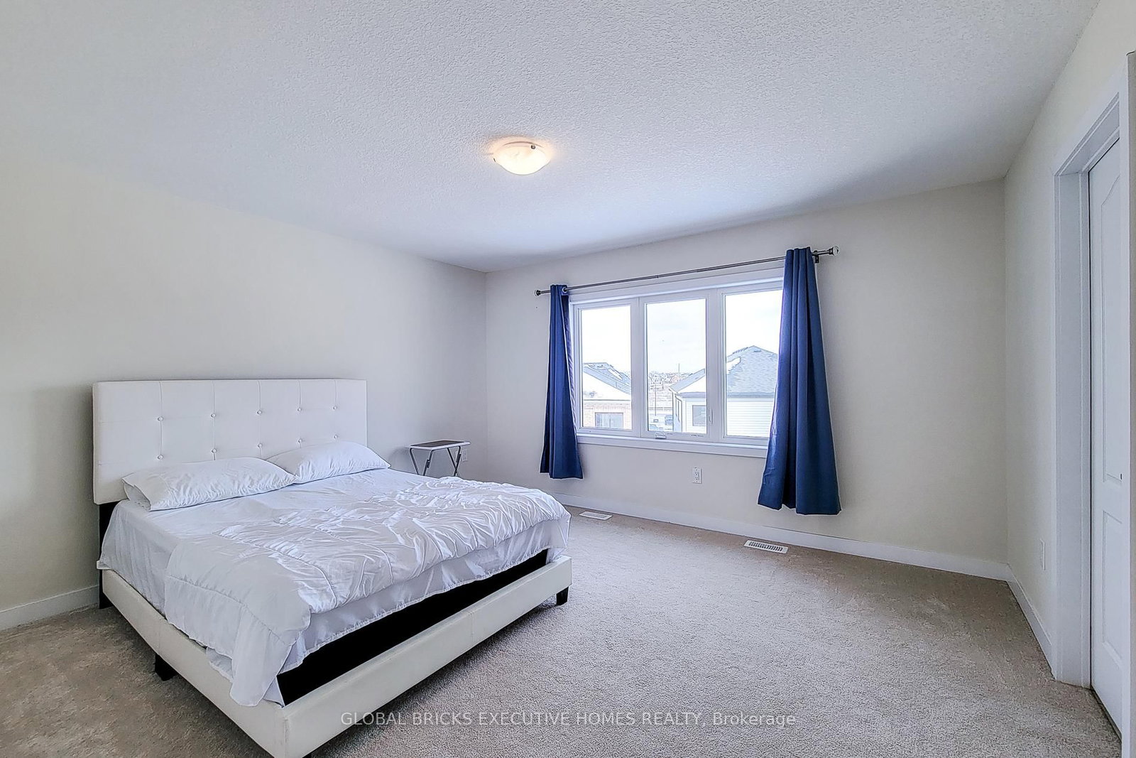 33 Wintergreen Crescent - Photo 33