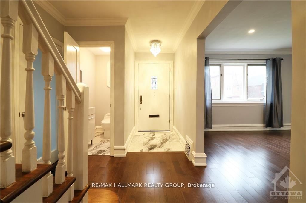 205 Blackburn Avenue - Photo 2