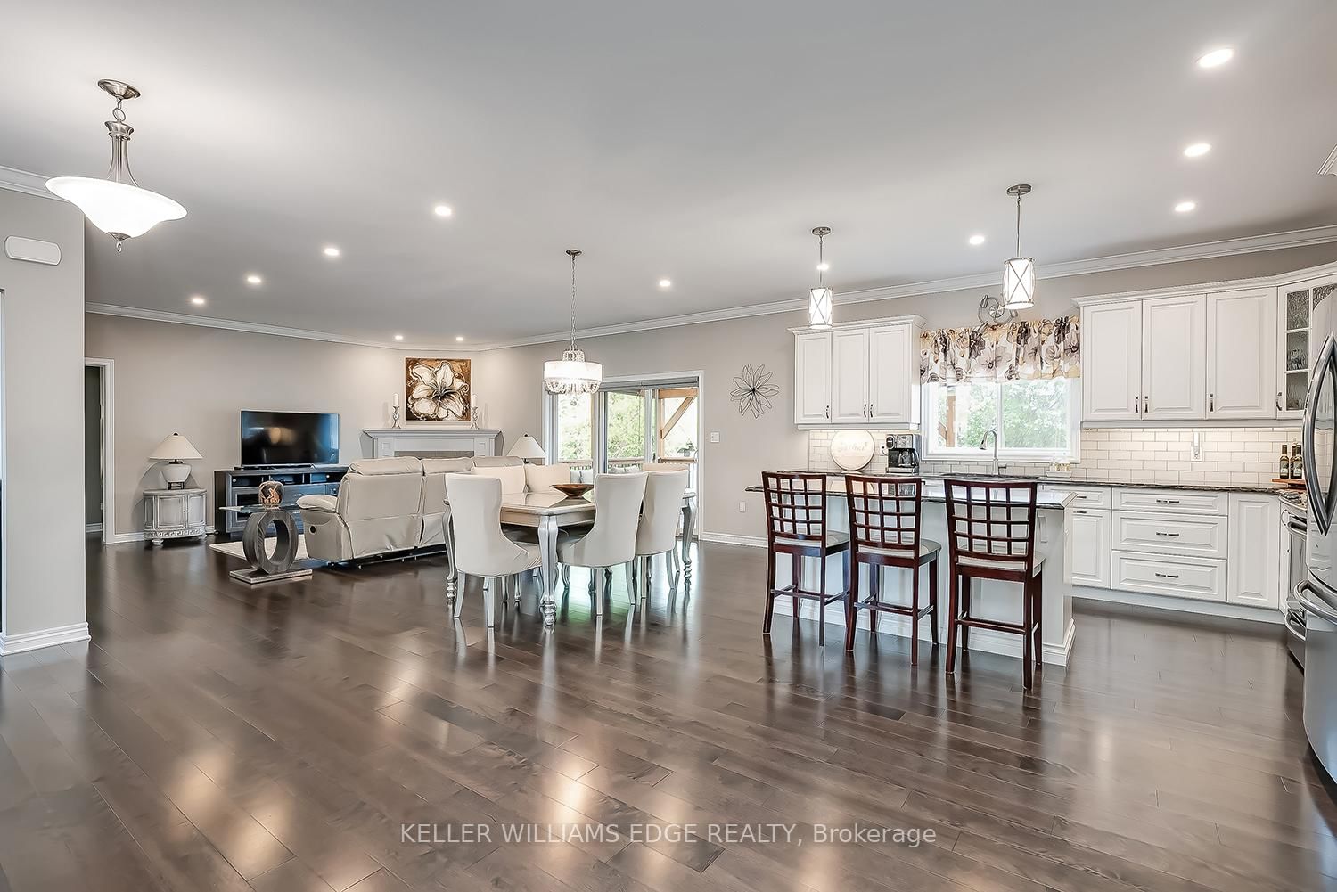 49 Postma Drive • Haldimand, ON photo 12