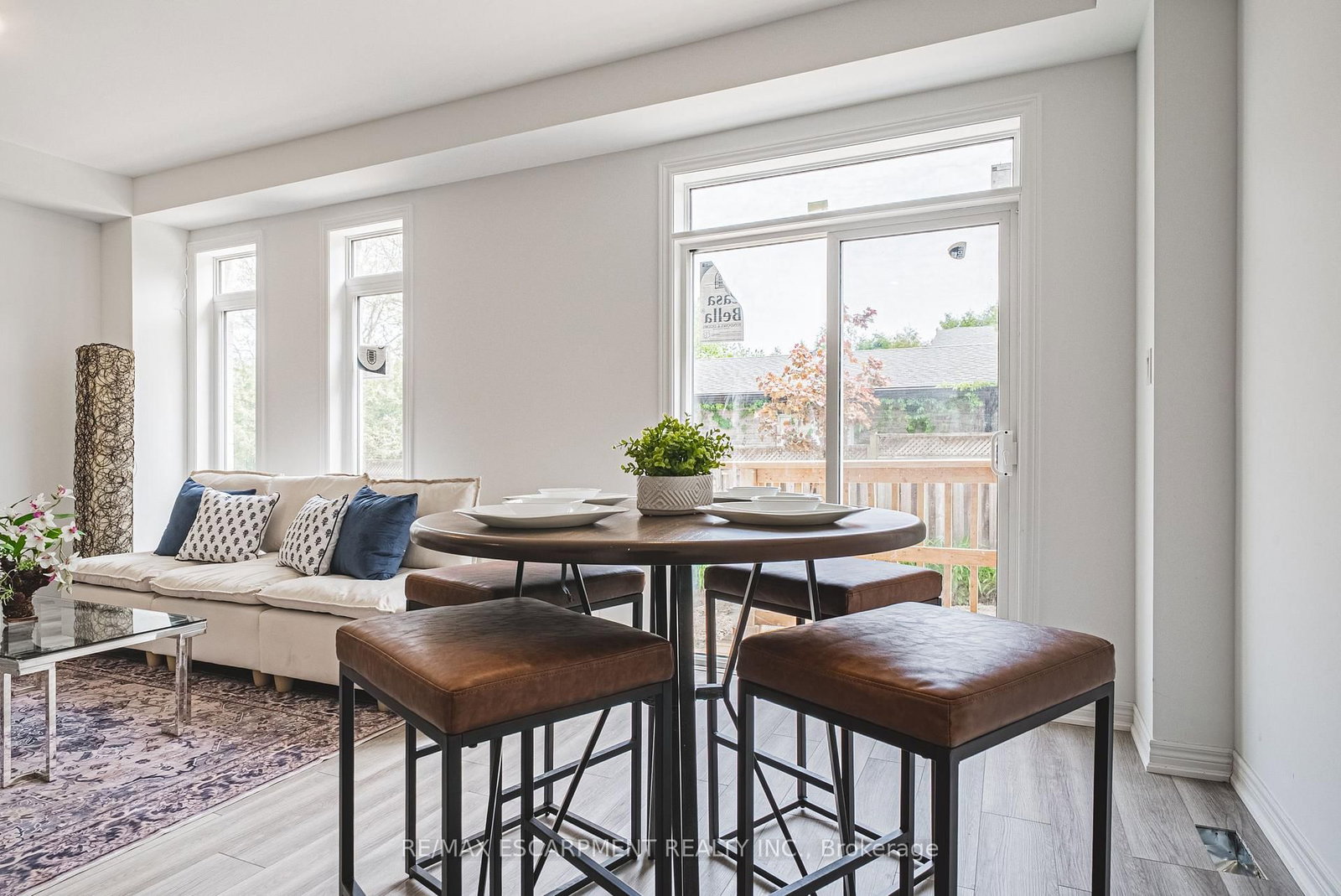 11 DAVINCI Boulevard • Hamilton, ON photo 8