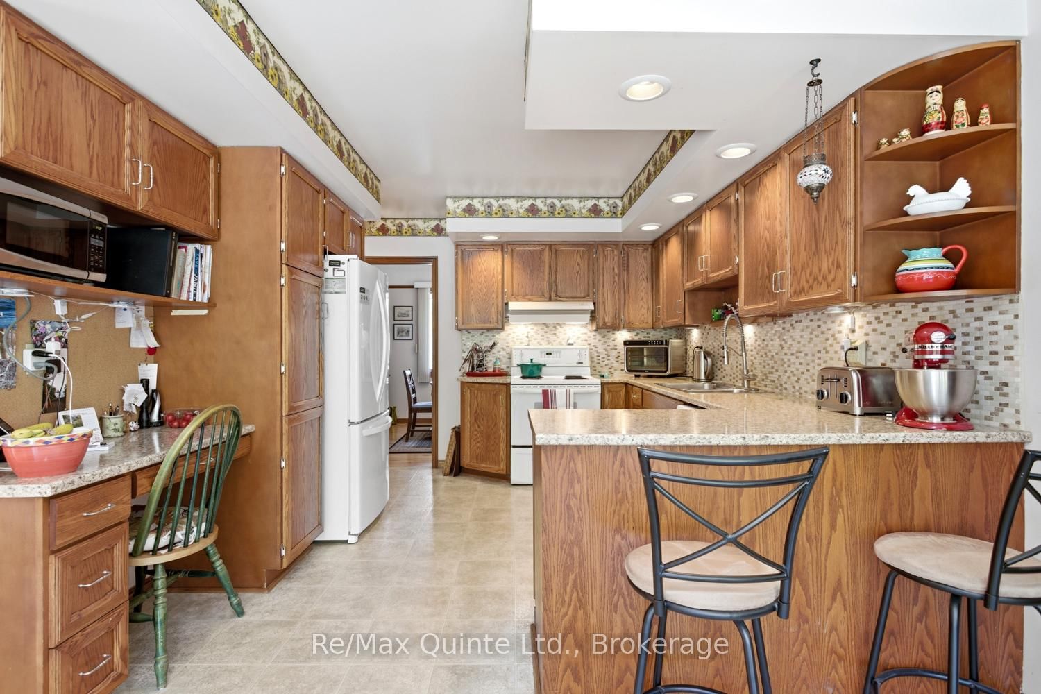 21858 Loyalist Parkway • Quinte West, ON photo 16