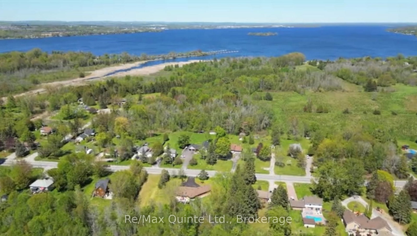 21858 Loyalist Parkway • Quinte West, ON photo 42