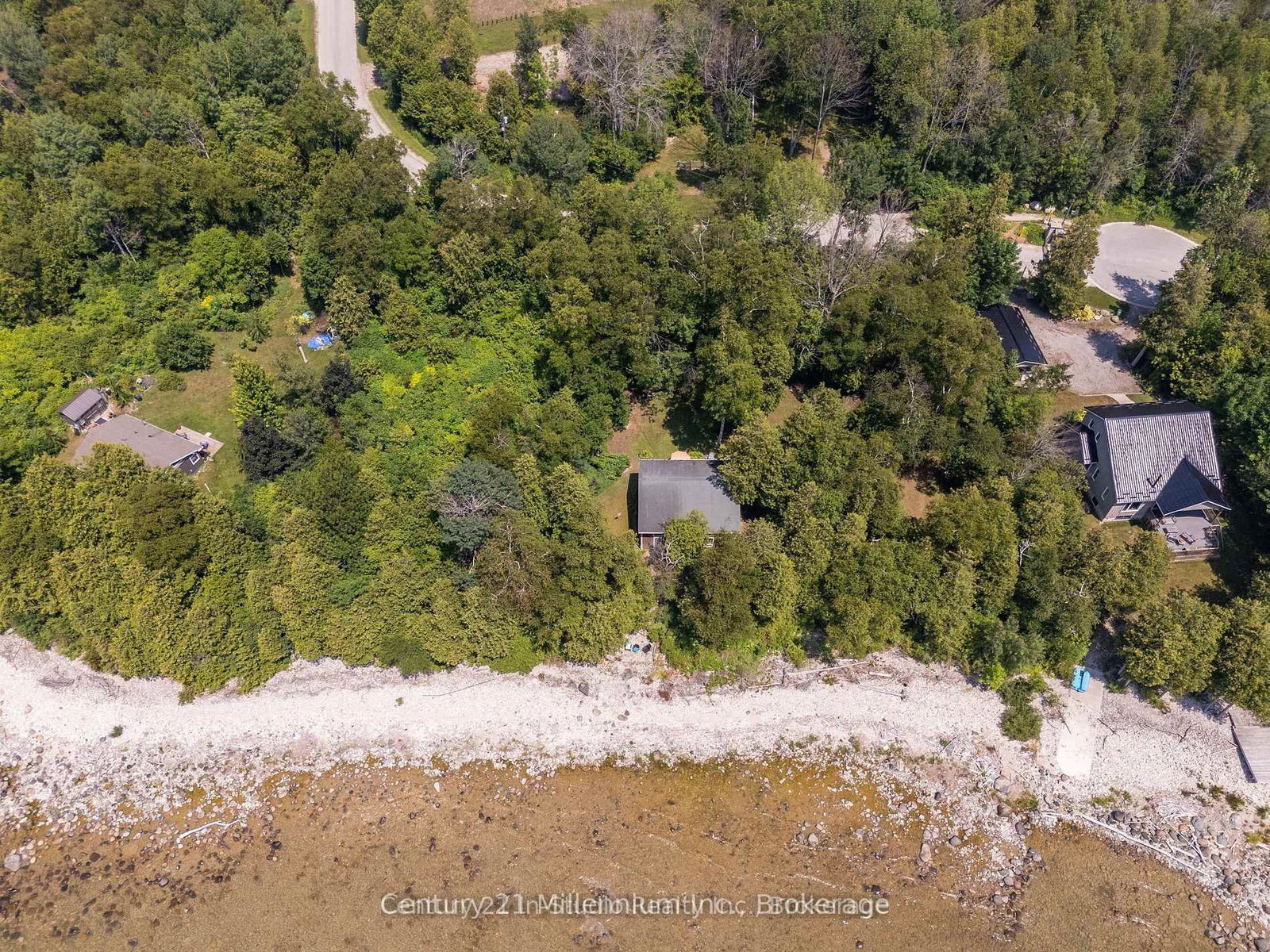 318 Victoria Street • Kincardine, ON photo 38
