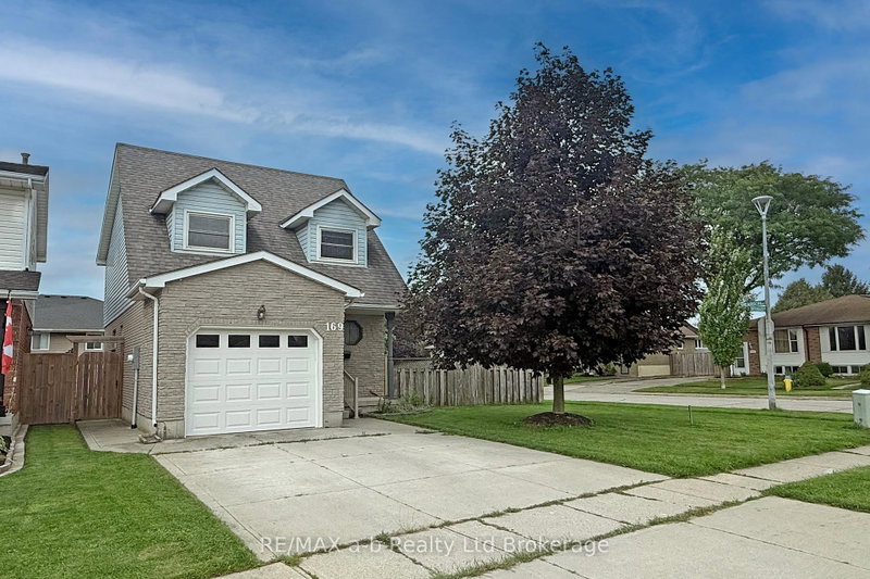 169 Diefenbaker Drive