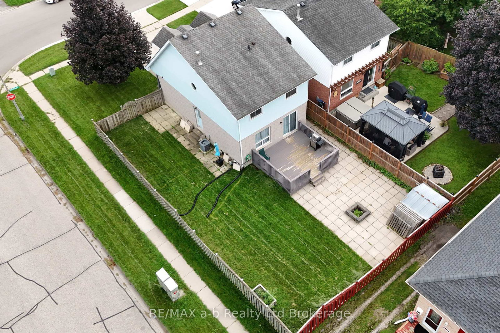 169 Diefenbaker Drive • Woodstock, ON photo 36