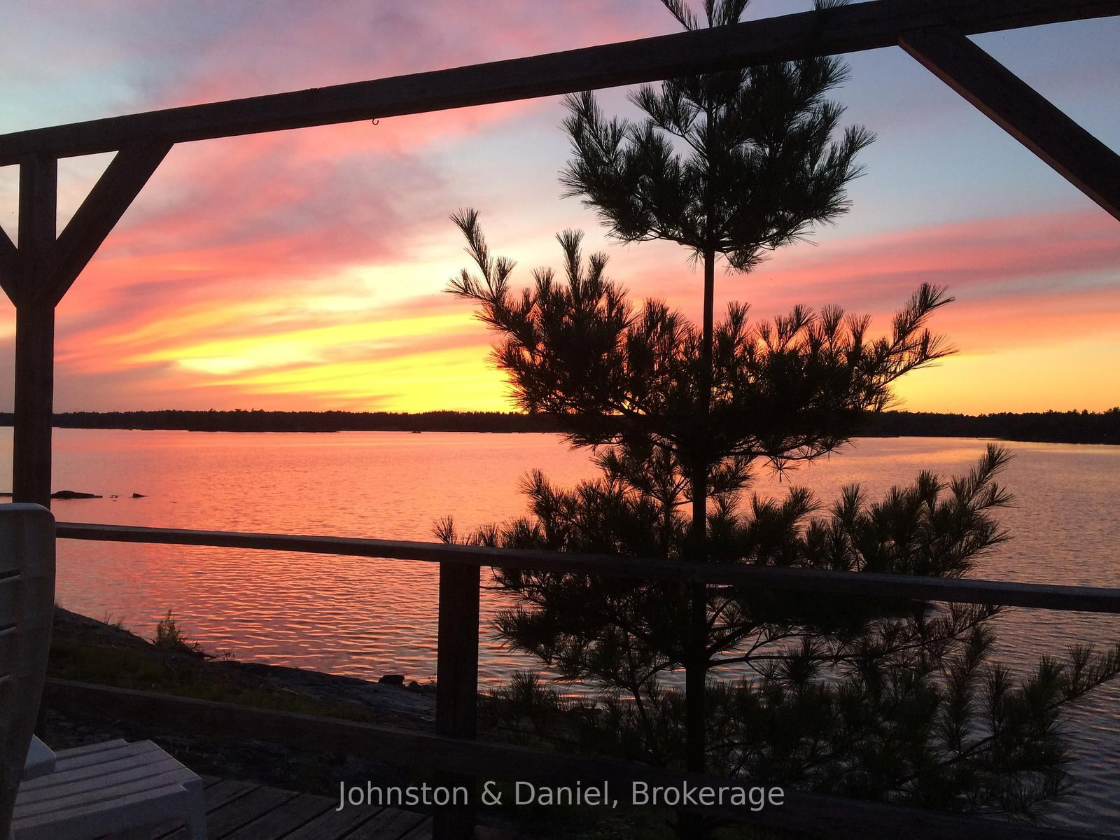 4446 Is 107 Stoney Lake Island • North Kawartha, ON photo 9