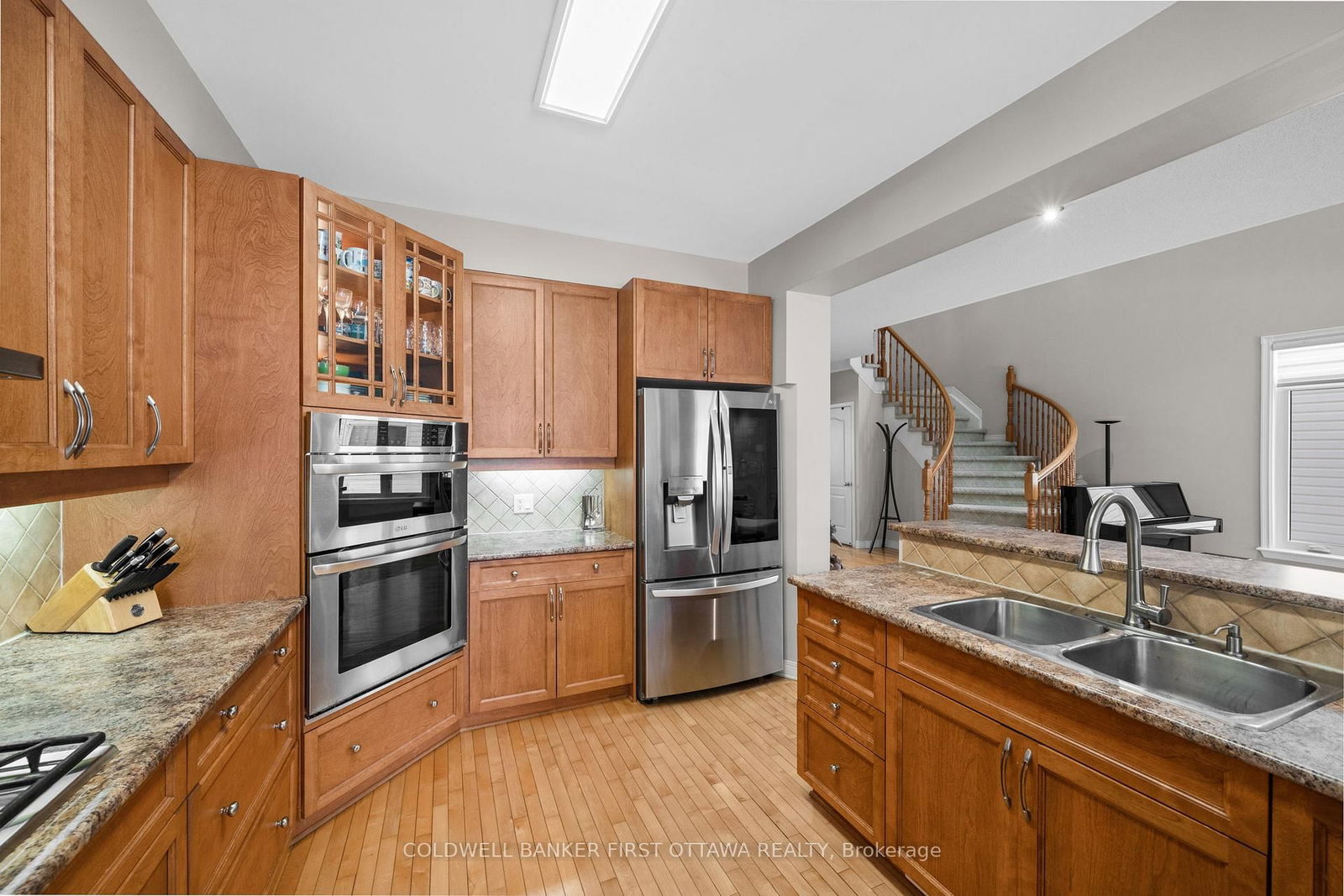 6A ROSETTA Avenue • Ottawa, ON photo 8
