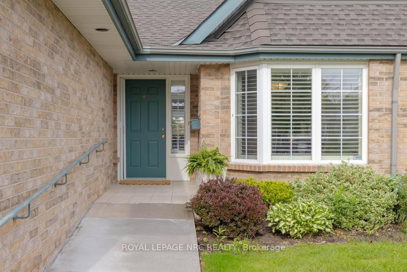 10 - 121 Glen Morris Drive