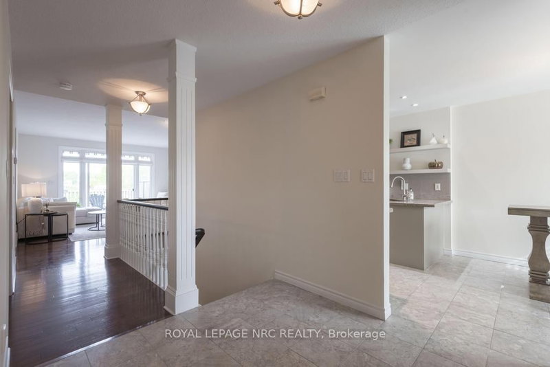 10 - 121 Glen Morris Drive