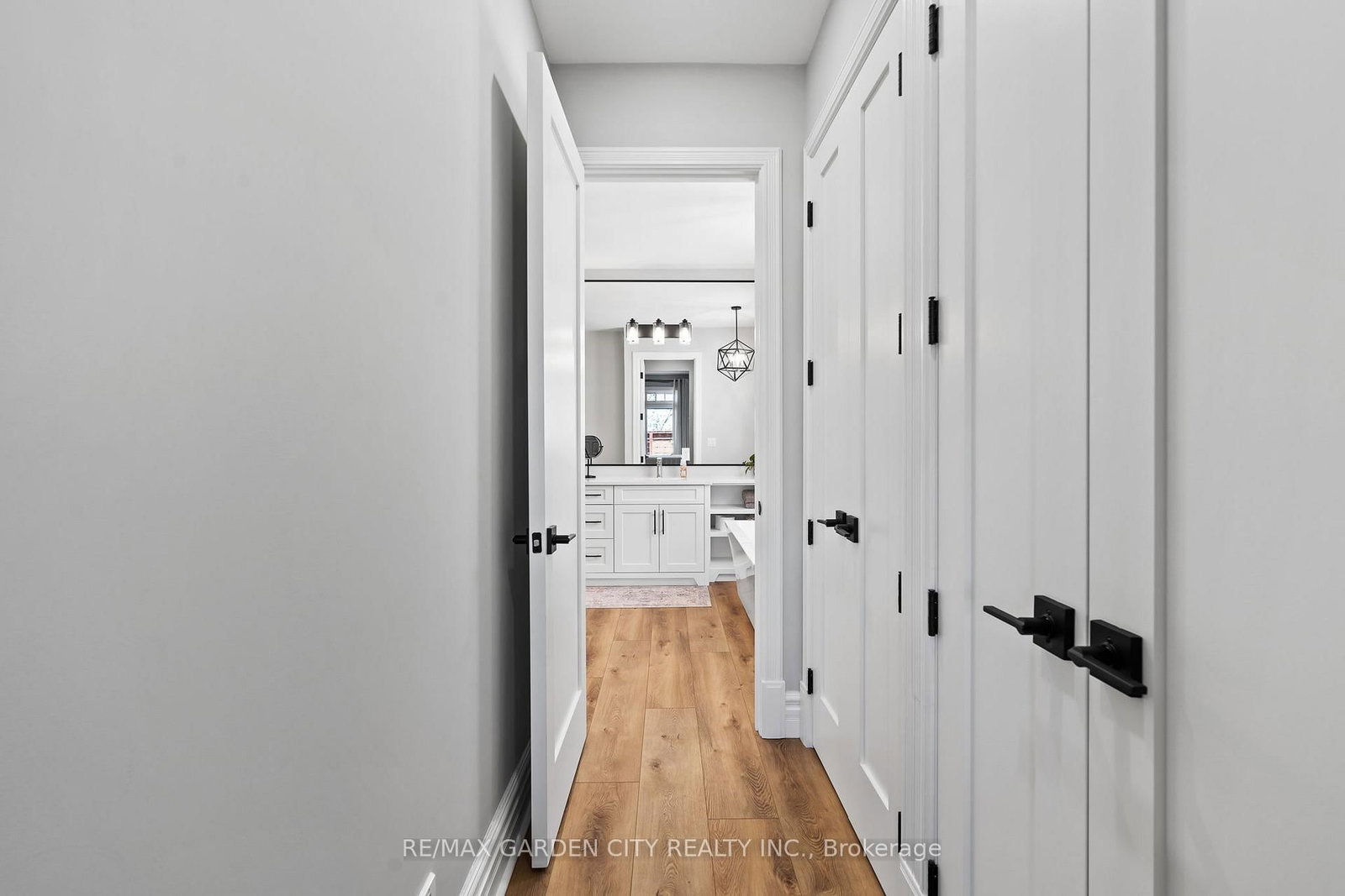 3465 Vinehaven Trail • Lincoln, ON photo 25