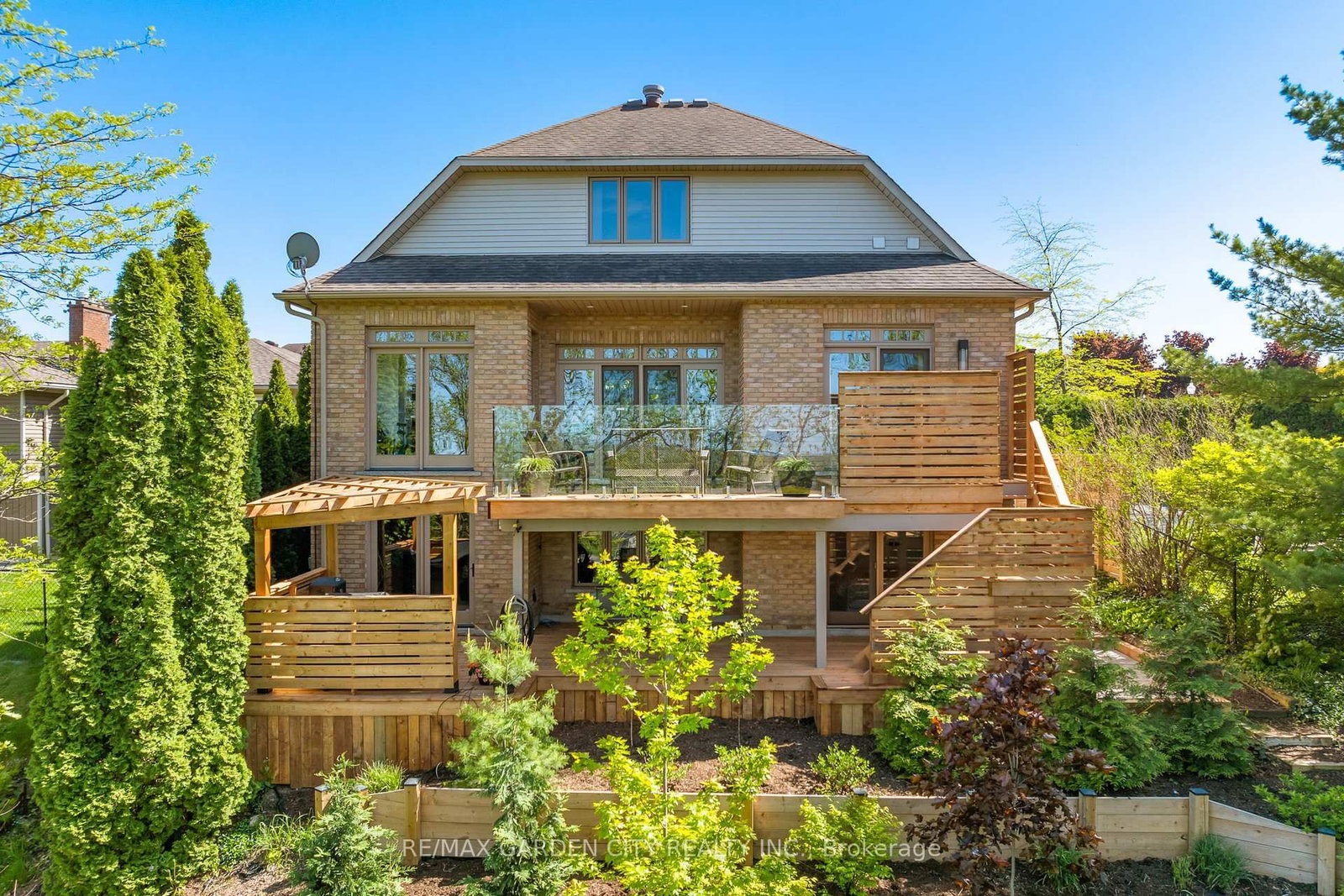 3465 Vinehaven Trail • Lincoln, ON photo 5