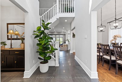 3465 Vinehaven Trail • Lincoln, ON photo 9