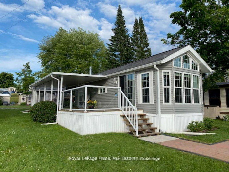 home for sale on 7 McGregor Drive S