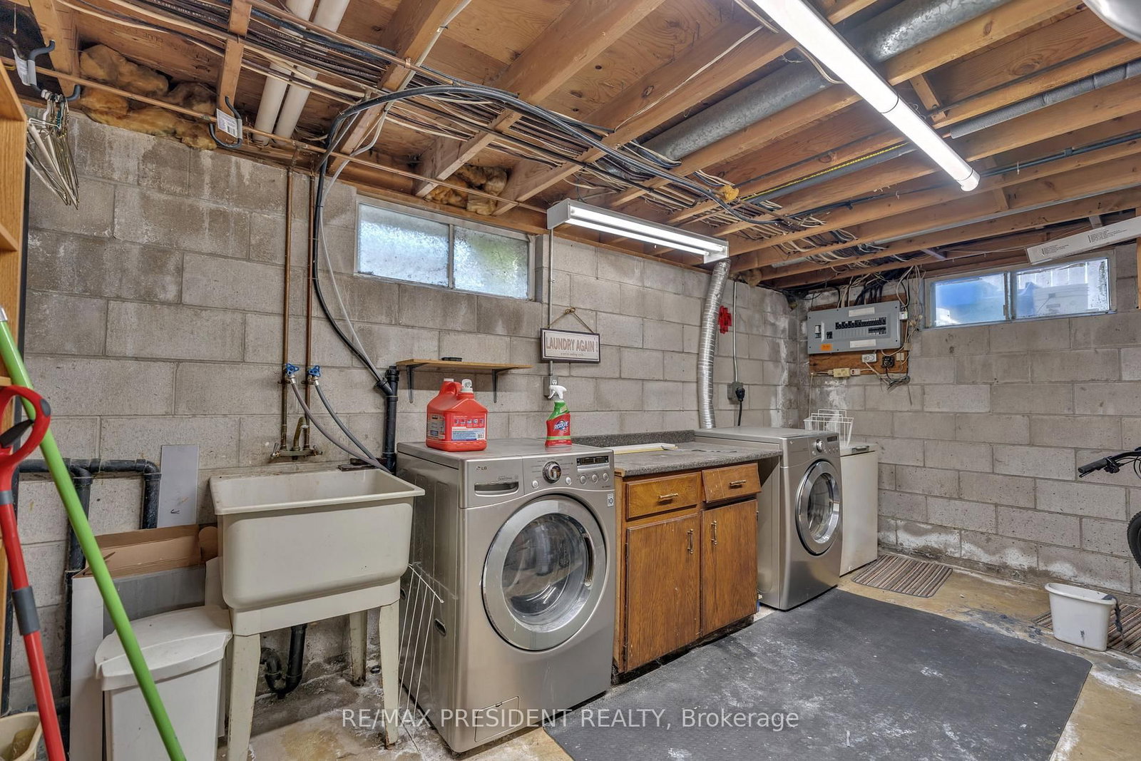 265 Catharine Street - Photo 42
