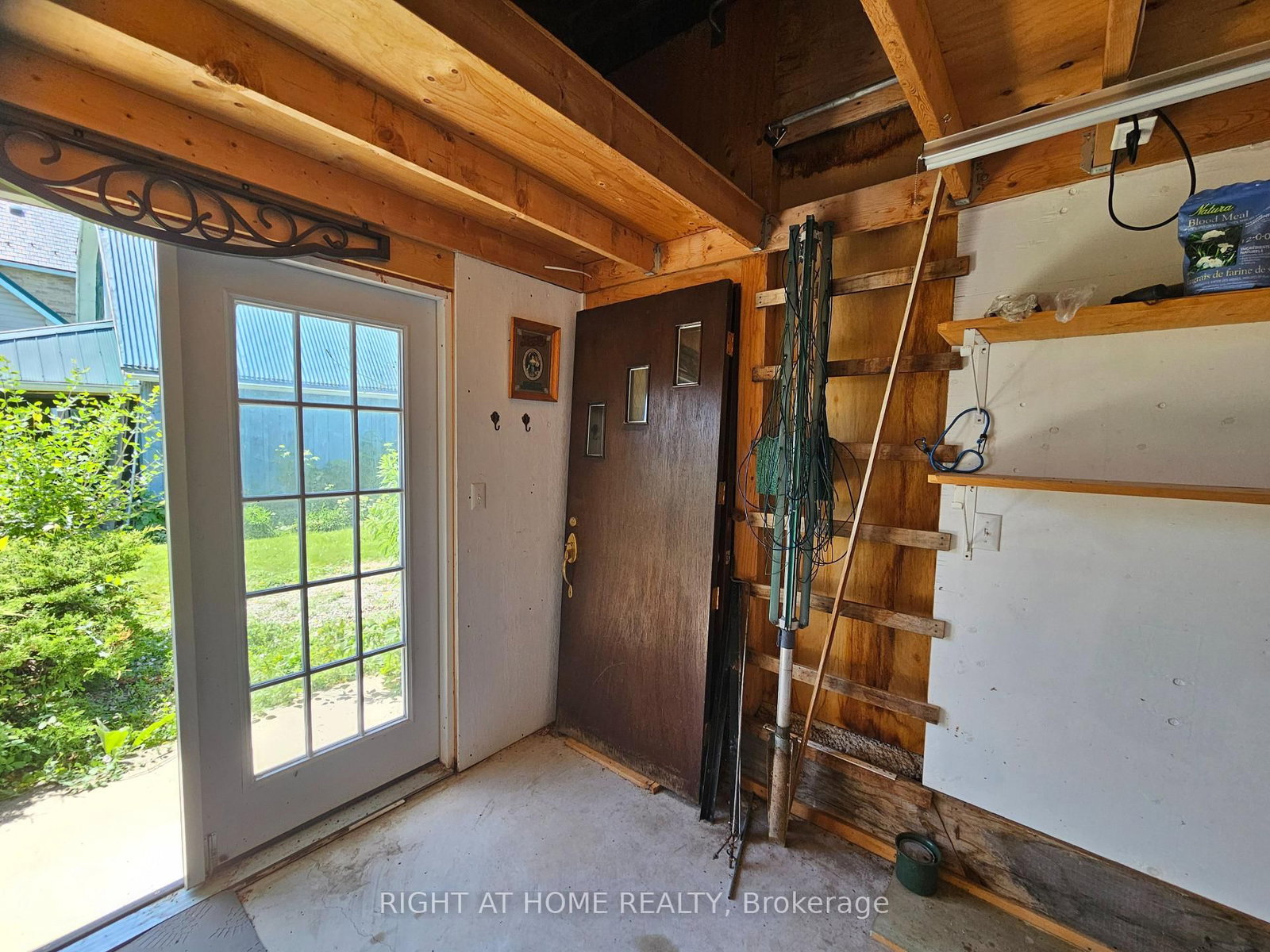 402 Lambton Street E • West Grey, ON photo 32