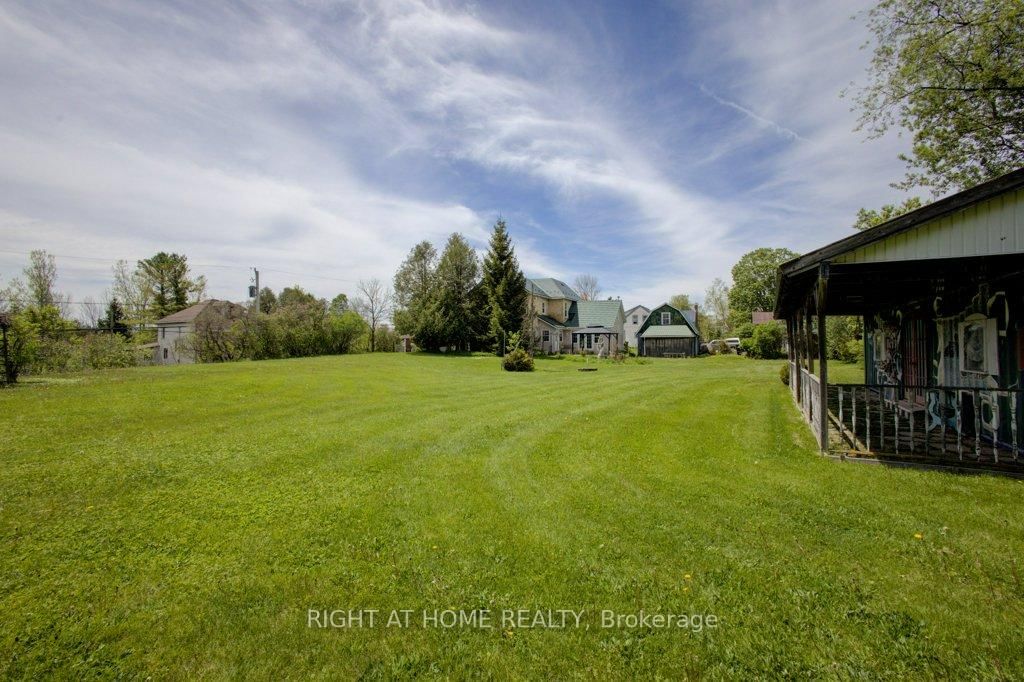 402 Lambton Street E • West Grey, ON photo 40