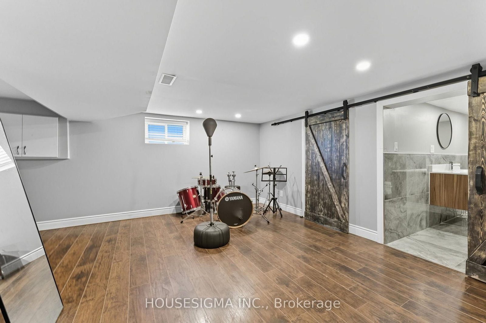 182 Federal Street • Hamilton, ON photo 14