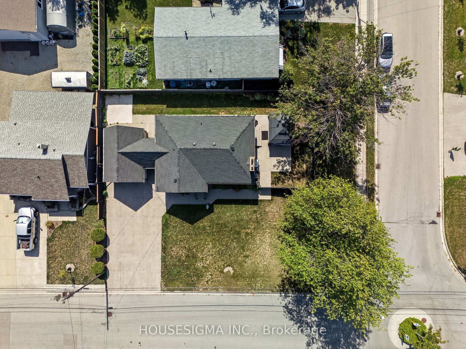 182 Federal Street • Hamilton, ON photo 25