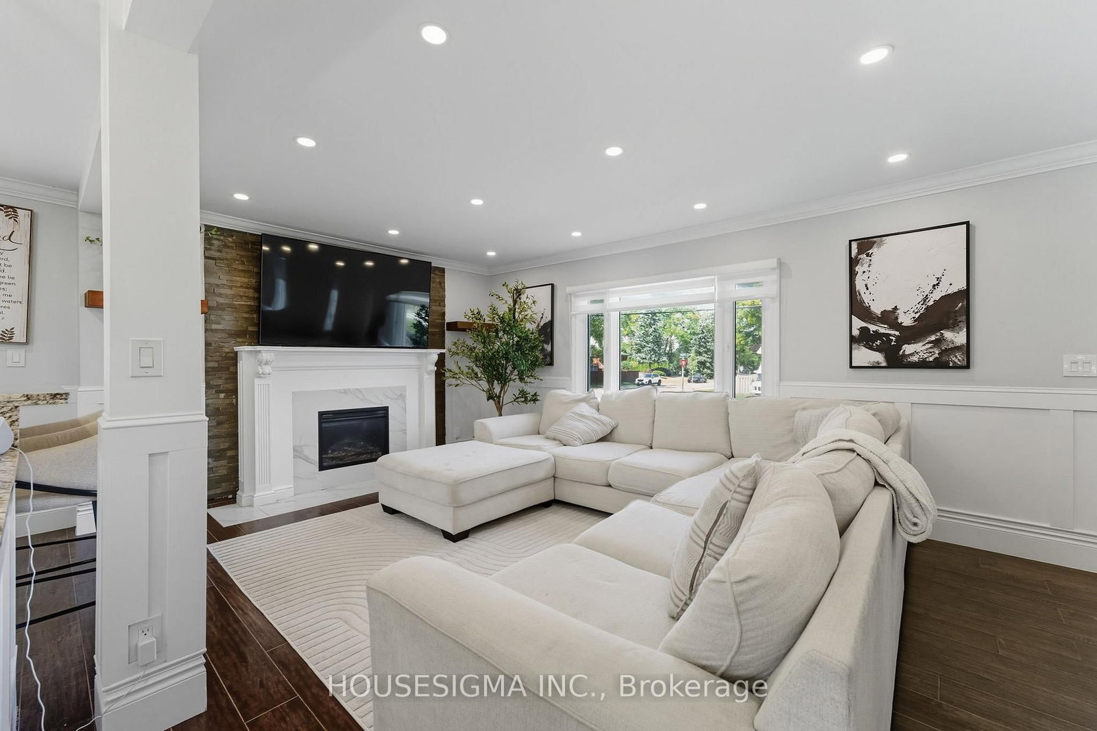 182 Federal Street • Hamilton, ON photo 8