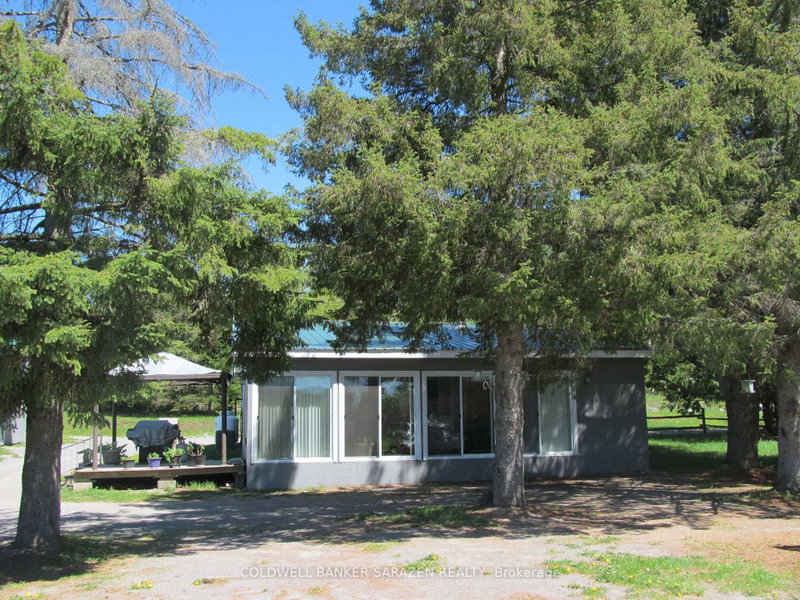 659 Stones Lake Road N