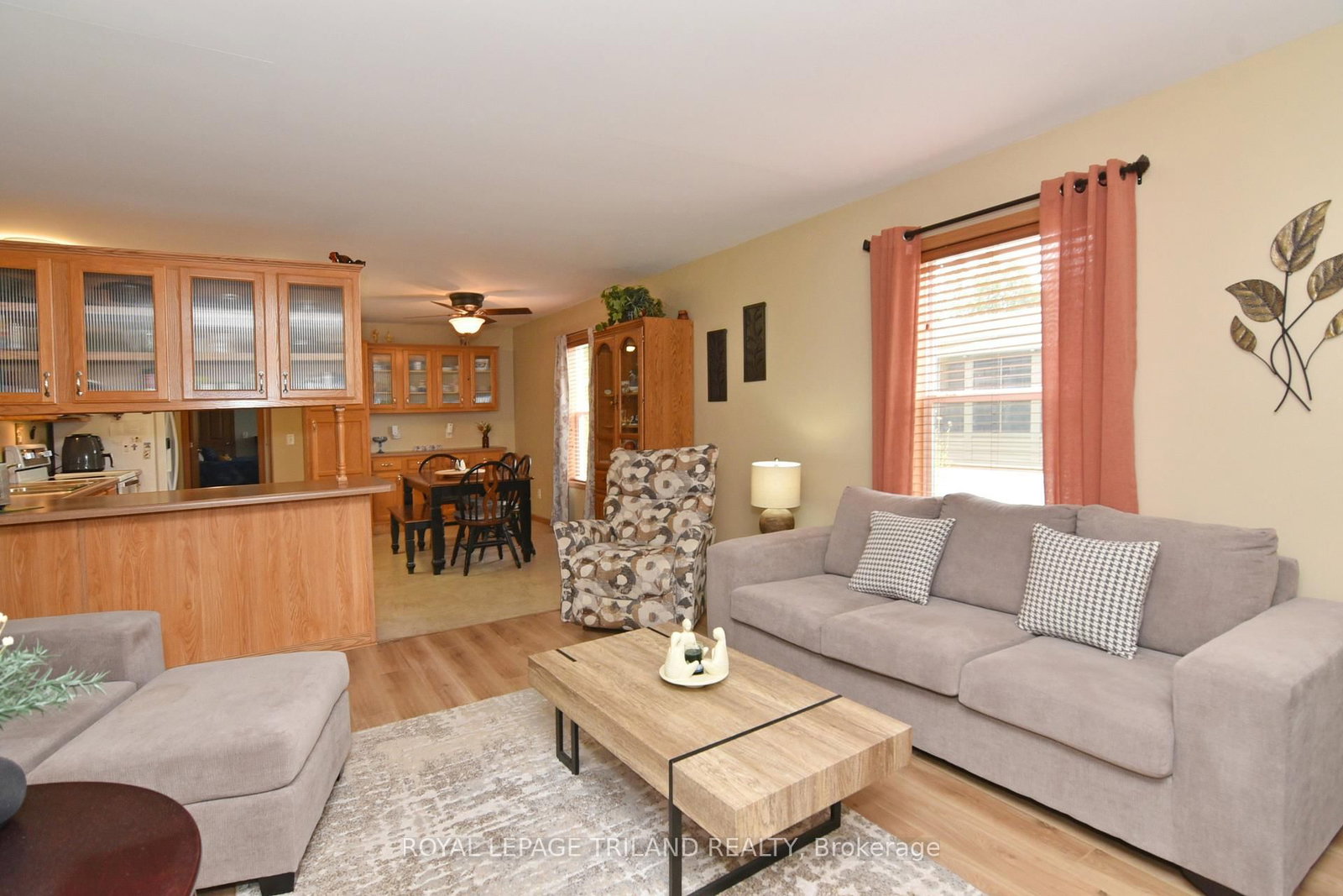 9385 IPPERWASH Road • #15 • Lambton Shores, ON photo 11