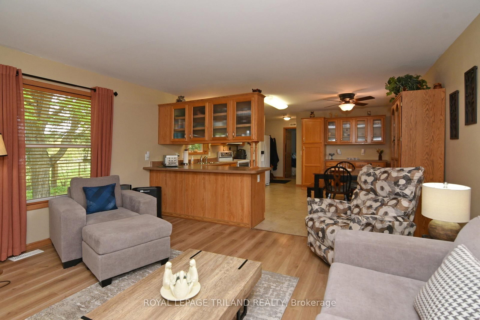 9385 IPPERWASH Road • #15 • Lambton Shores, ON photo 12