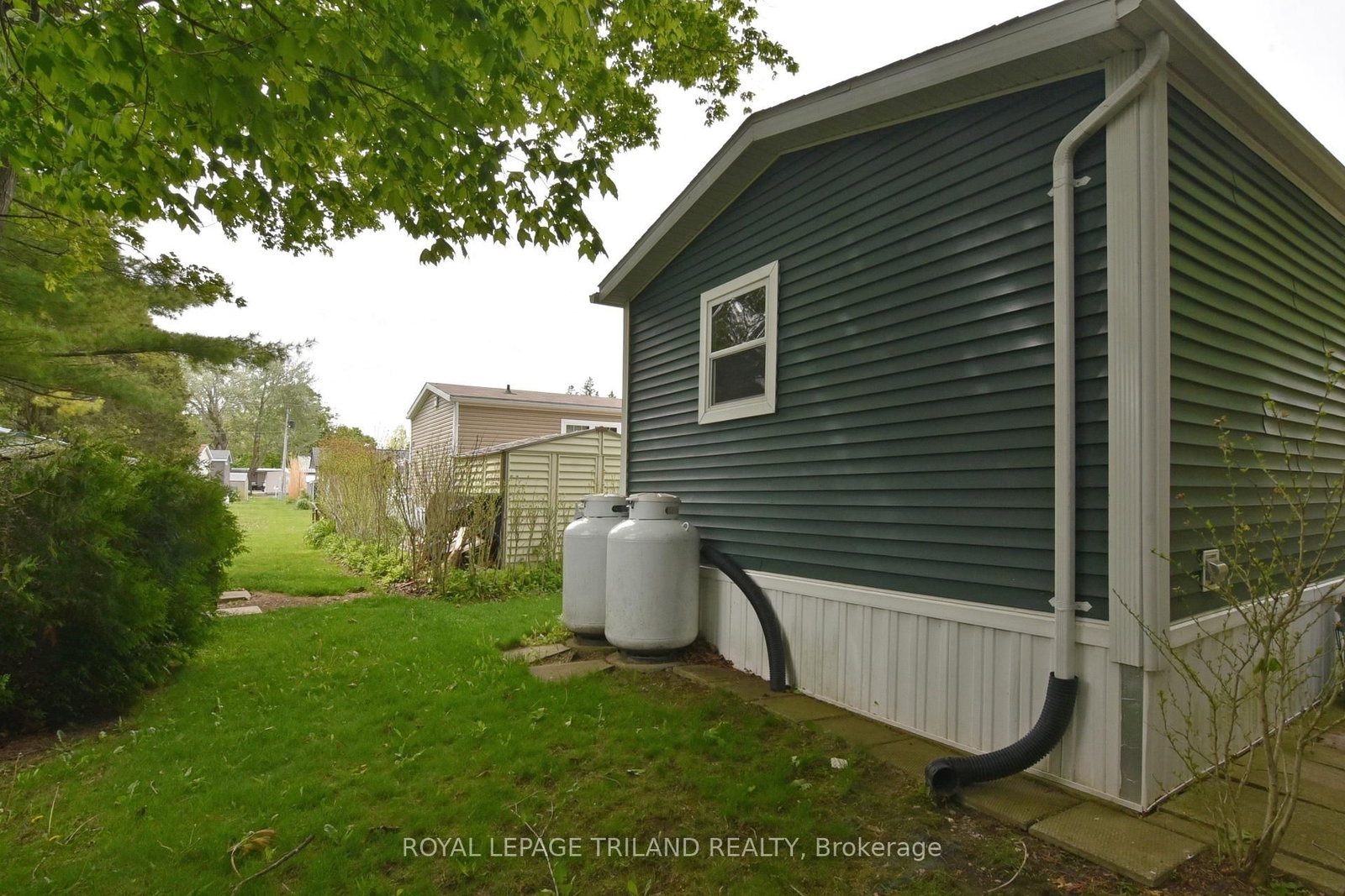9385 IPPERWASH Road • #15 • Lambton Shores, ON photo 27