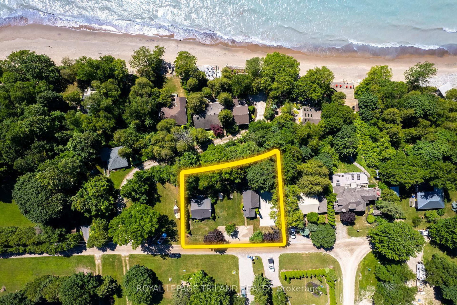 Listing Image 4