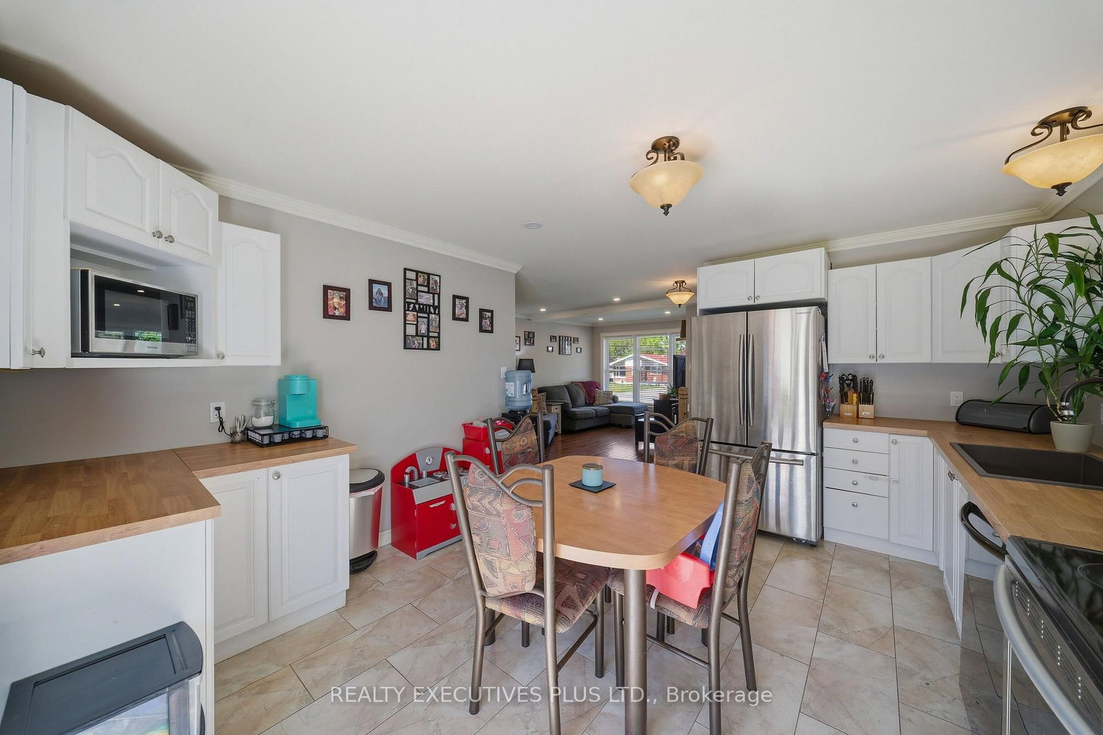 448 Dominion Street S • North Glengarry, ON photo 10