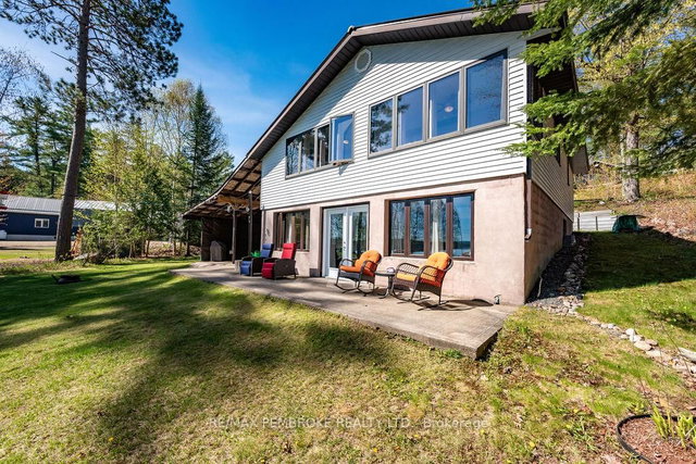 634 Goldfinch Way