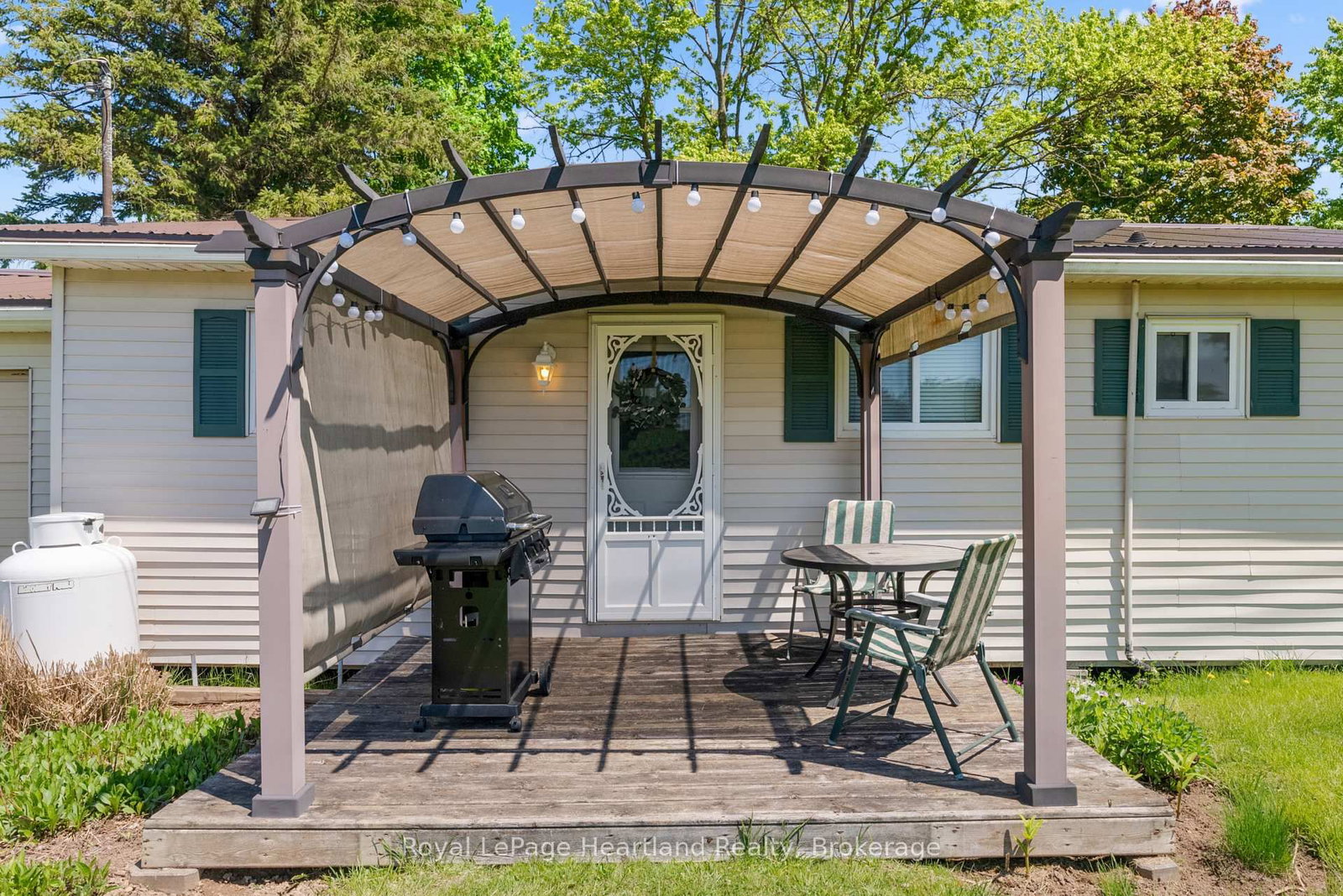Listing Image 7