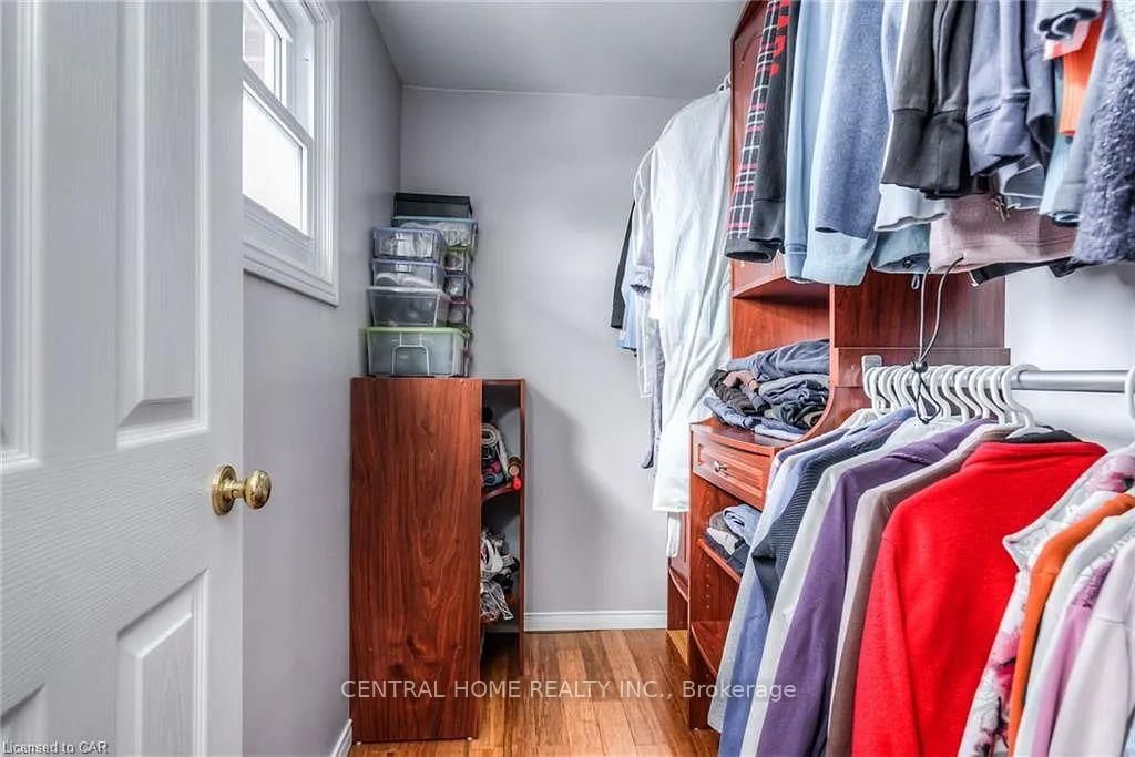 100 Biehn Drive • Kitchener, ON photo 14