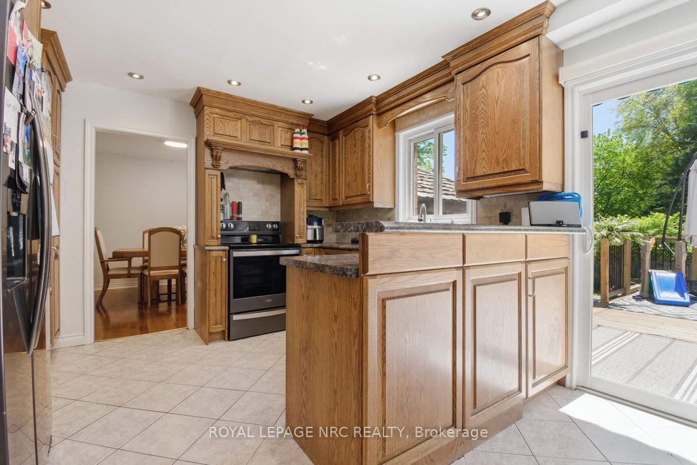 6 Nursery Lane • Pelham, ON photo 12