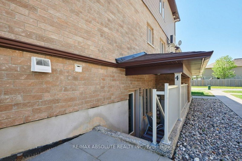 4 - 183 Bourdeau Boulevard