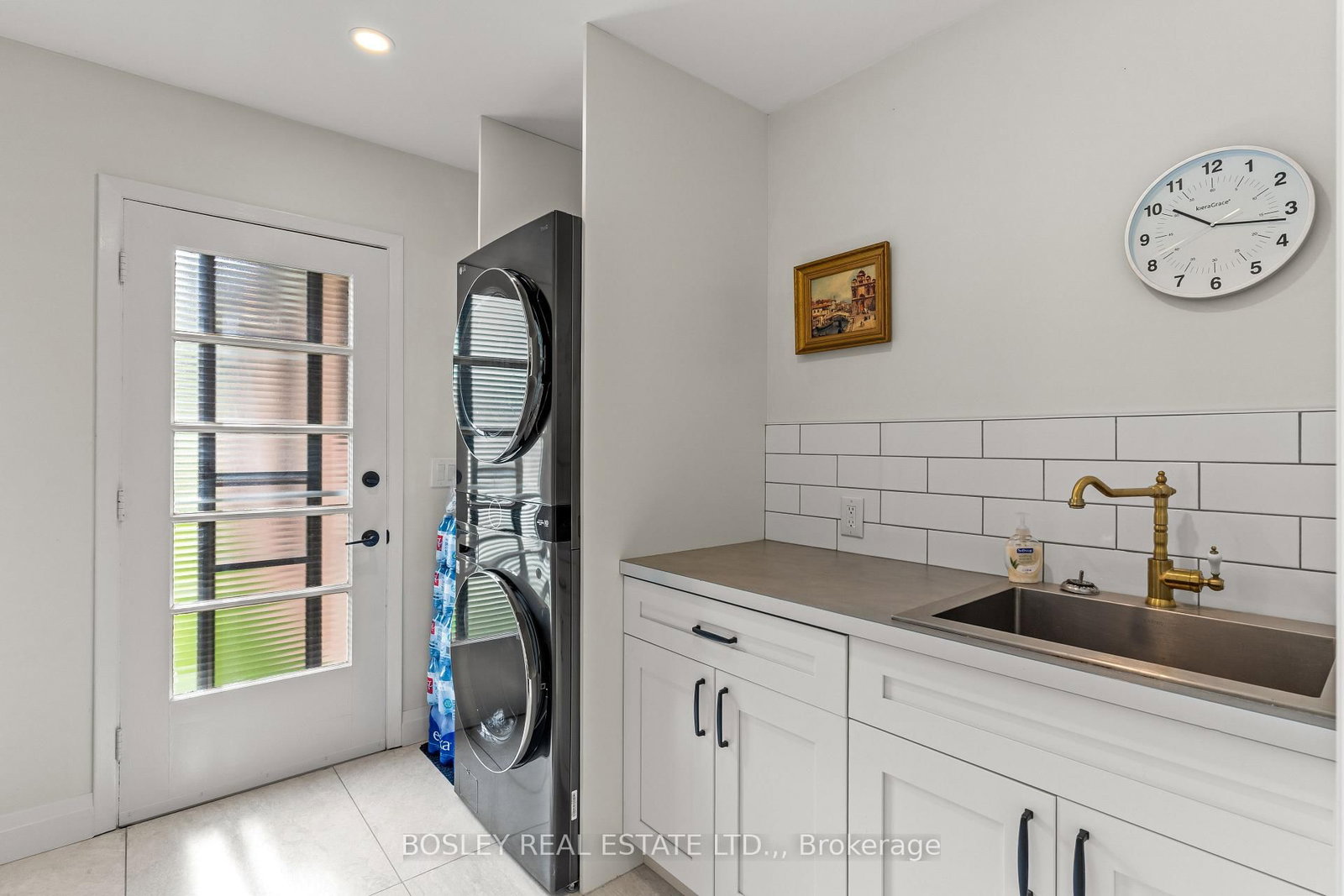 93 Riverview Boulevard • St. Catharines, ON photo 13