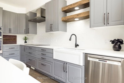 30 Mountain Ash Drive • Ottawa, ON photo 8