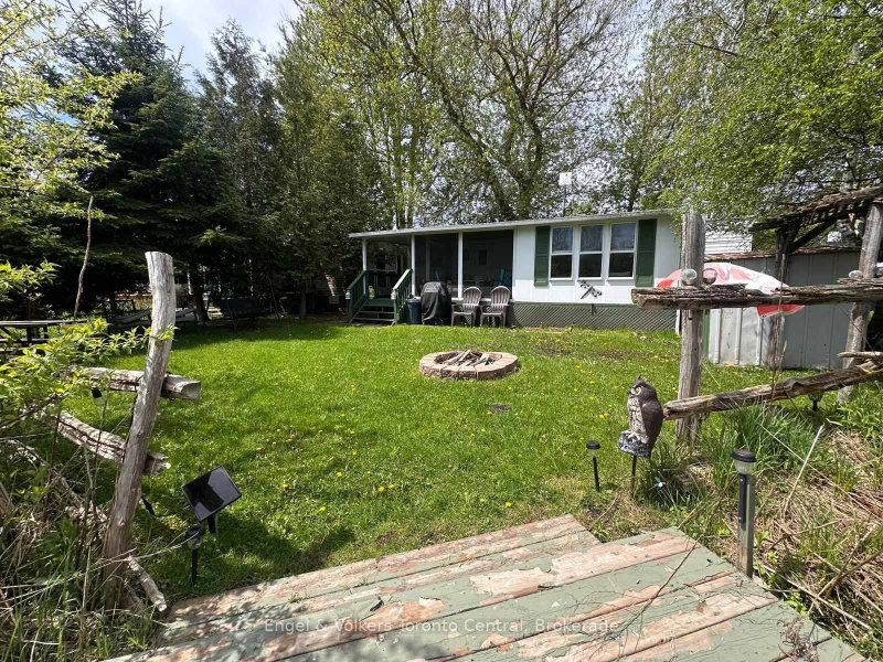 home for sale on E6-7489 SIDEROAD 5 E null