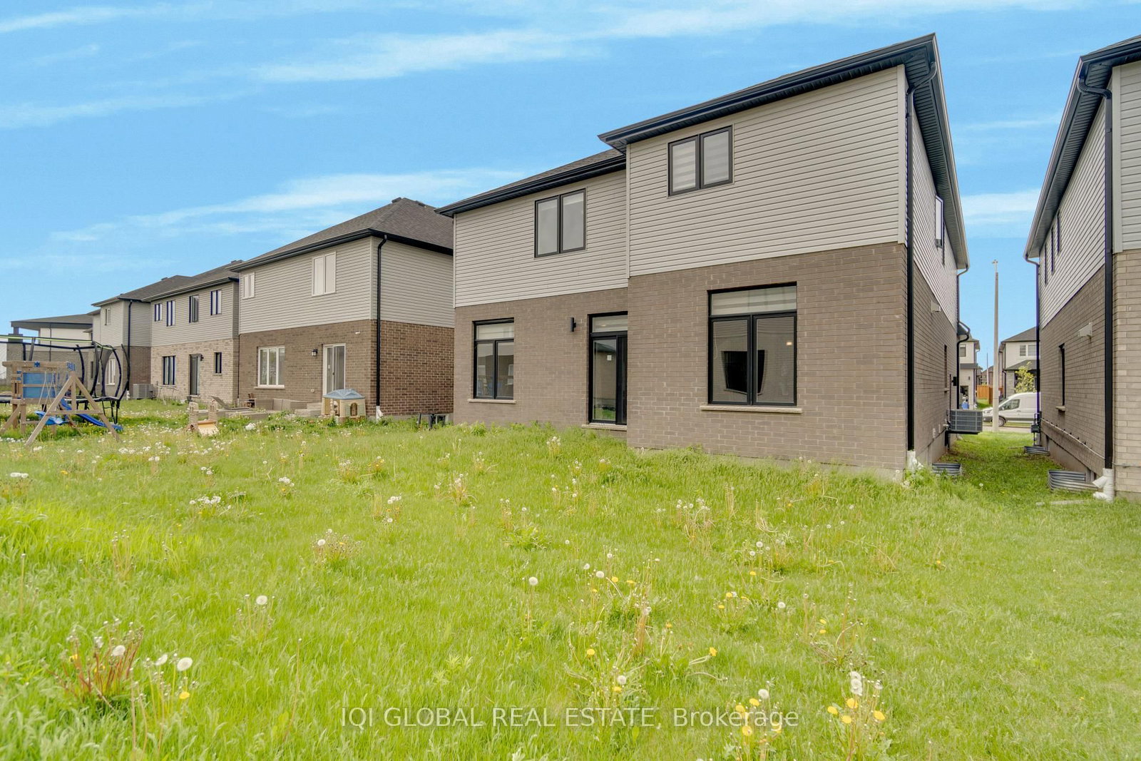92 Sass Crescent • Brant, ON photo 42