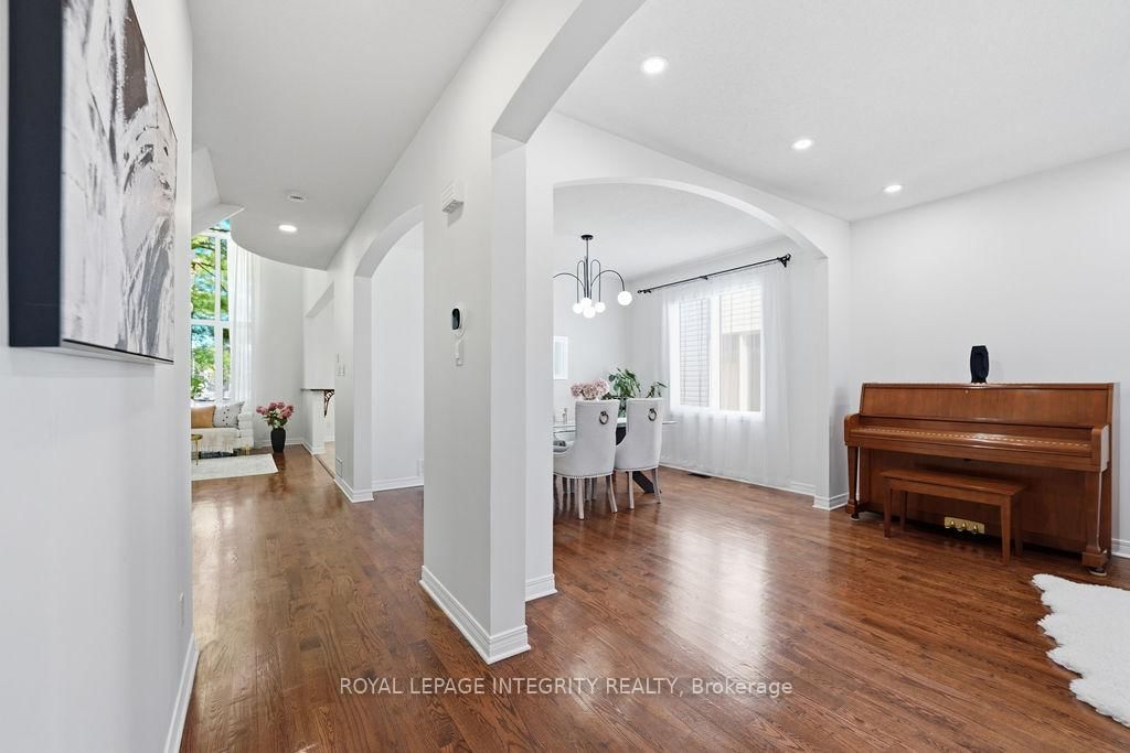 72 Maricona Way • Kanata, ON photo 5