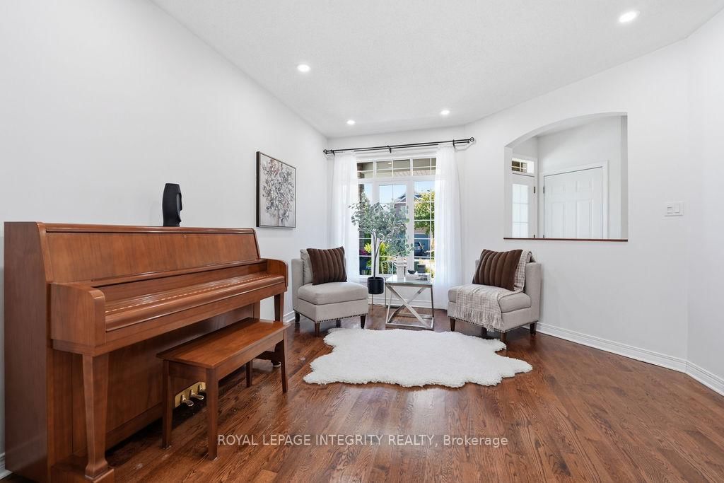 72 Maricona Way • Kanata, ON photo 7
