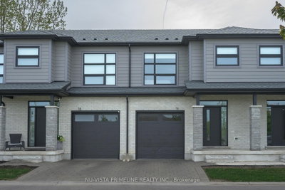 Unit 16 — 1570 Coronation Drive — photo 2