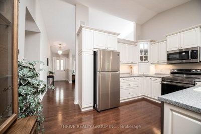 Unit 24 — 43 Capulet Walk — more photos