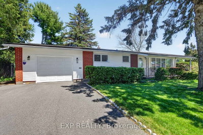31 Barlyn Avenue • Ottawa, ON photo 2