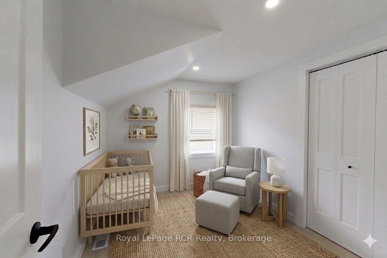 563 7th Avenue • Hanover, ON photo 37