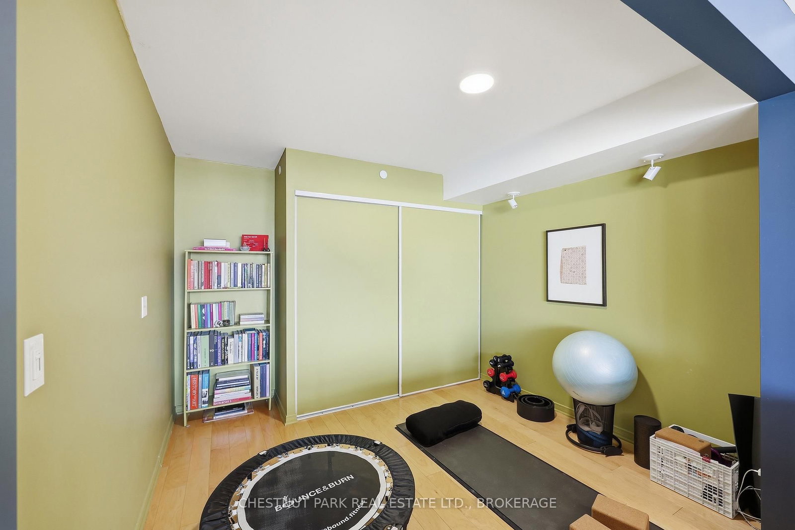 121 Queen Street • #602 • Kingston, ON photo 22