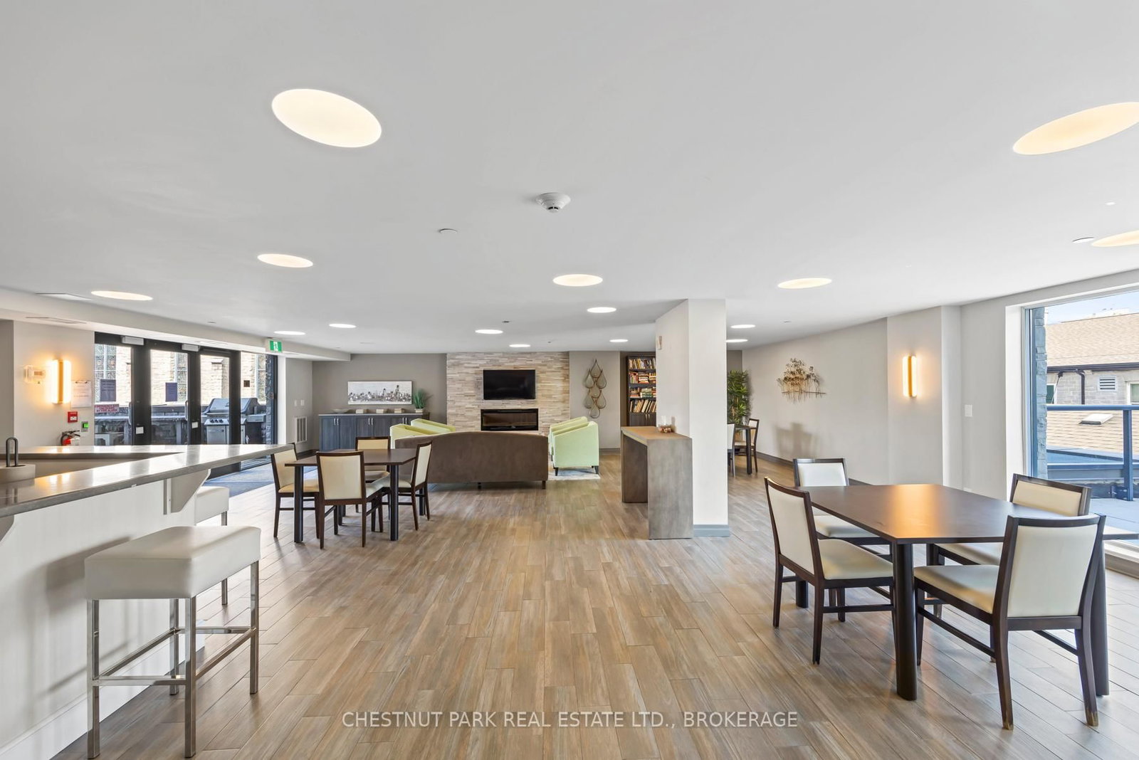 121 Queen Street • #602 • Kingston, ON photo 38