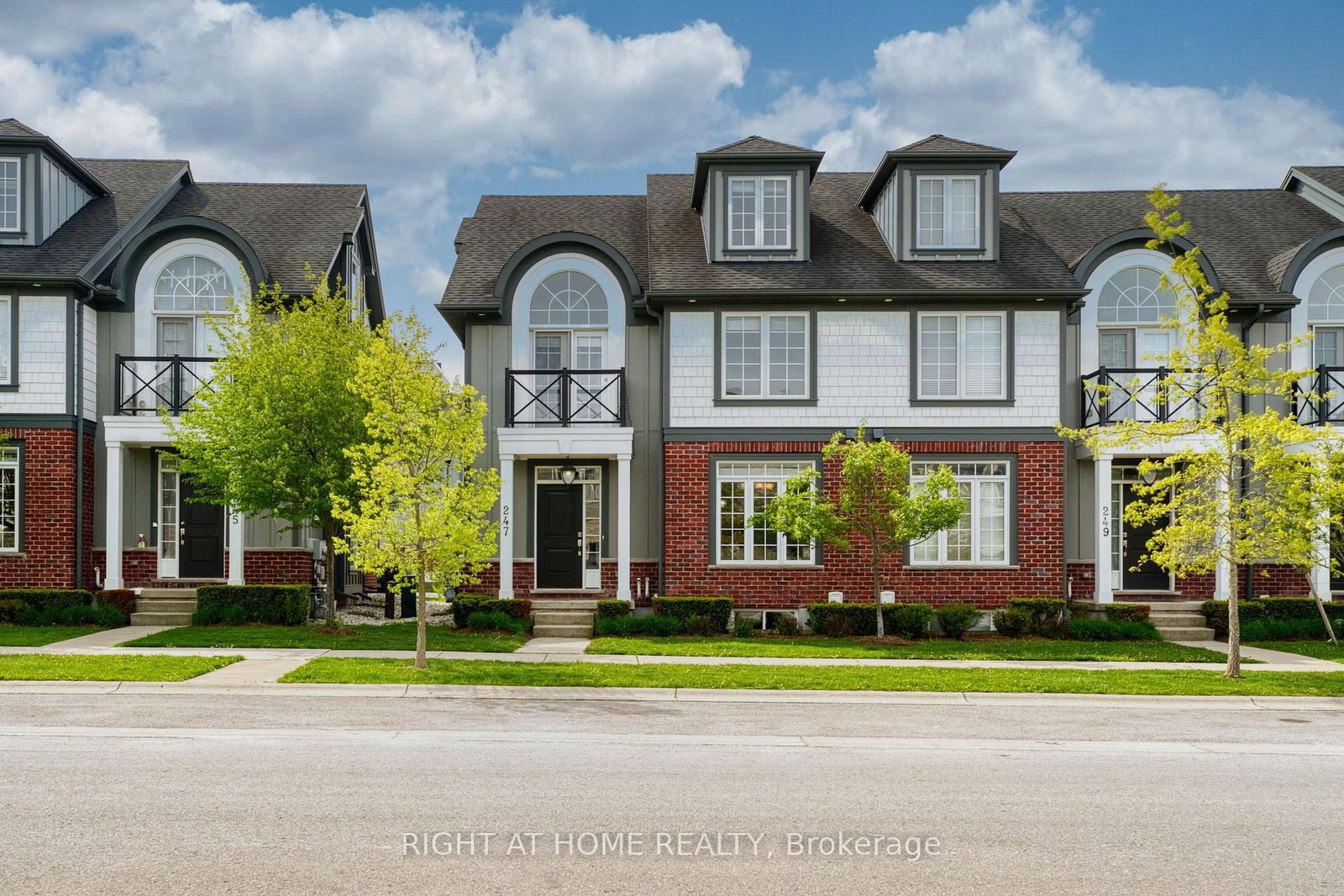 247 Callaway Road, London North