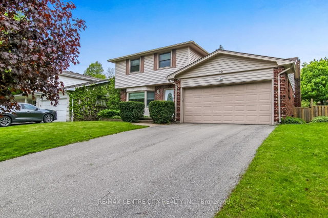 10 Runnymede Crescent